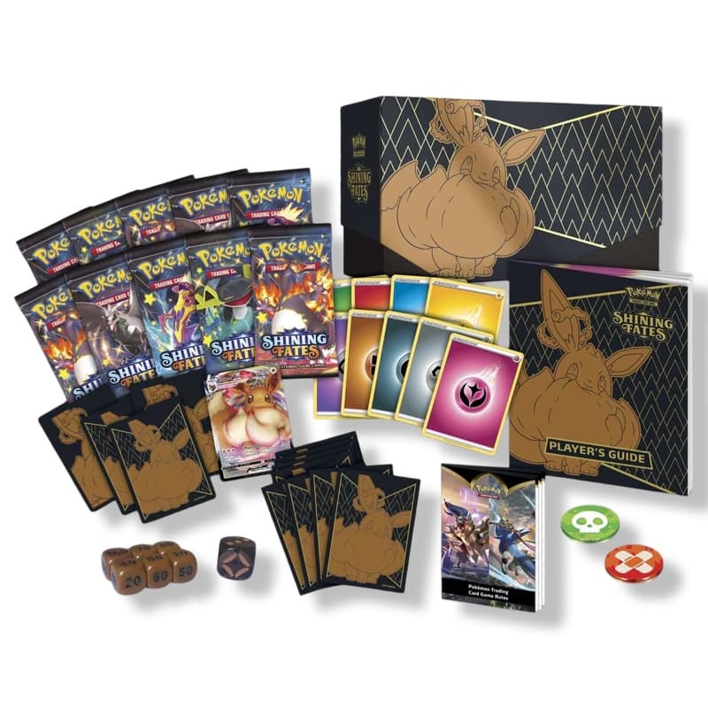 Pokemon Shining Fates ETB – Flat Lay Inhalt: 10 Booster, Eevee VMAX Promo, Gigantamax-Sleeves, Schadenswuerfel, Player's Guide und Sammelbox